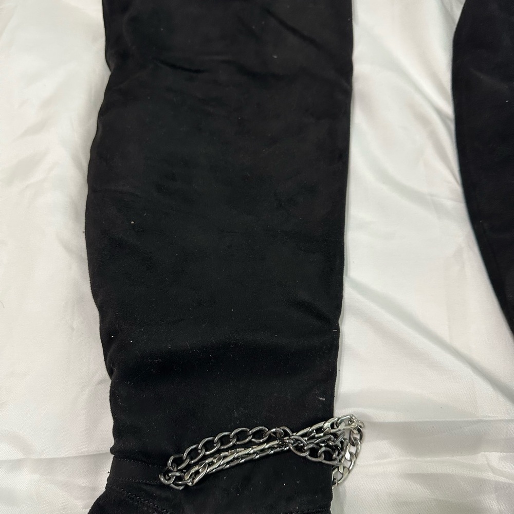 Velvet heart chained black boots size 9.5 - Picture 4 of 13